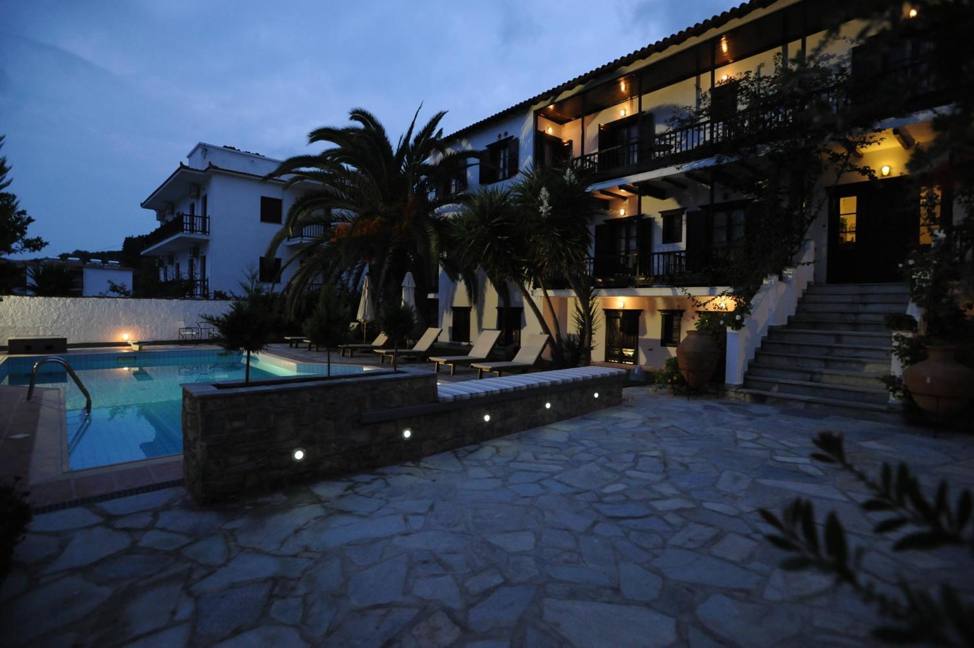 Elli Hotel Skopelos stad Exteriör bild