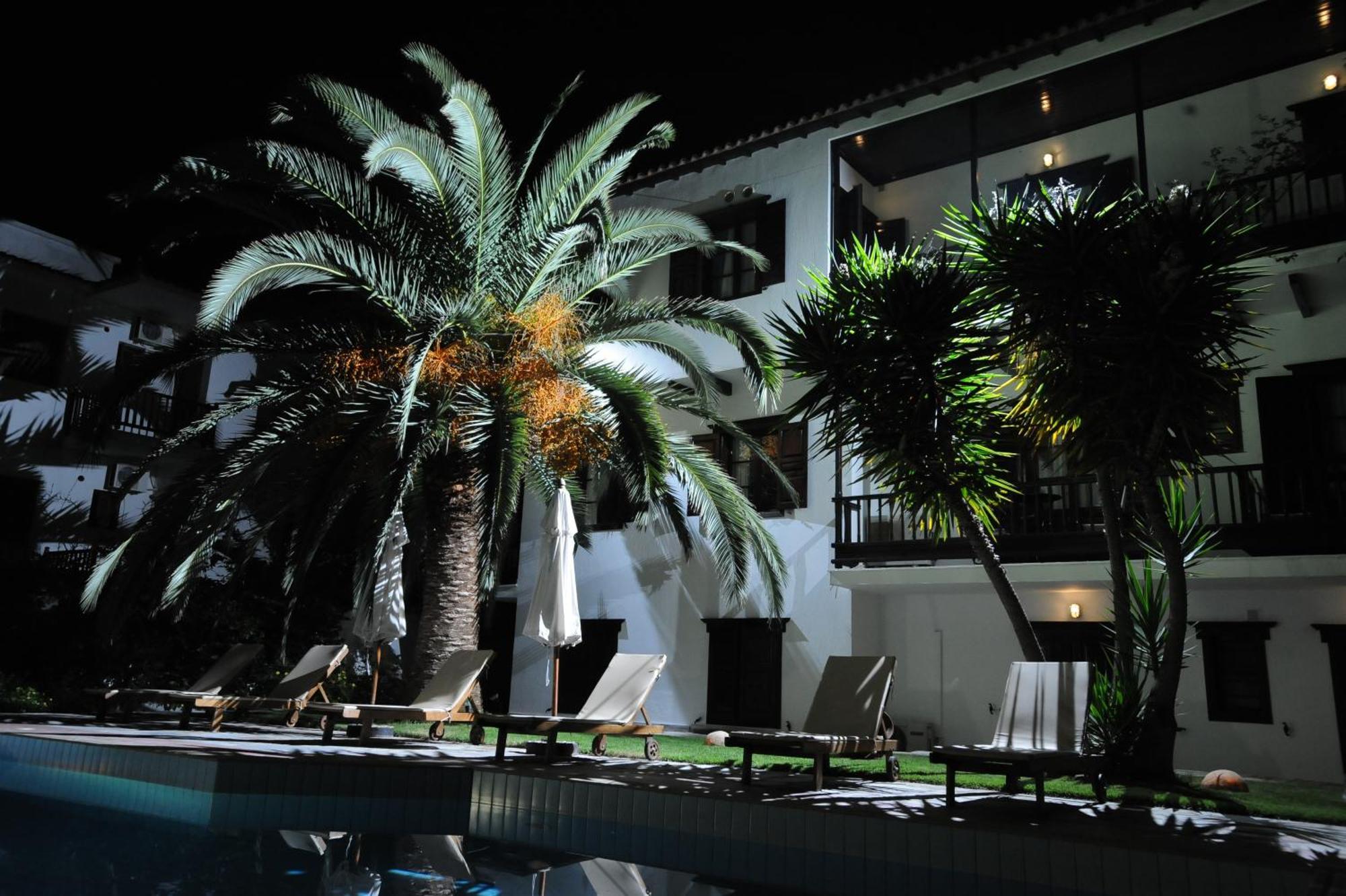 Elli Hotel Skopelos stad Exteriör bild