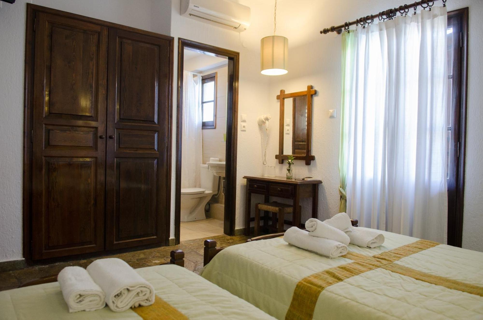 Elli Hotel Skopelos stad Exteriör bild