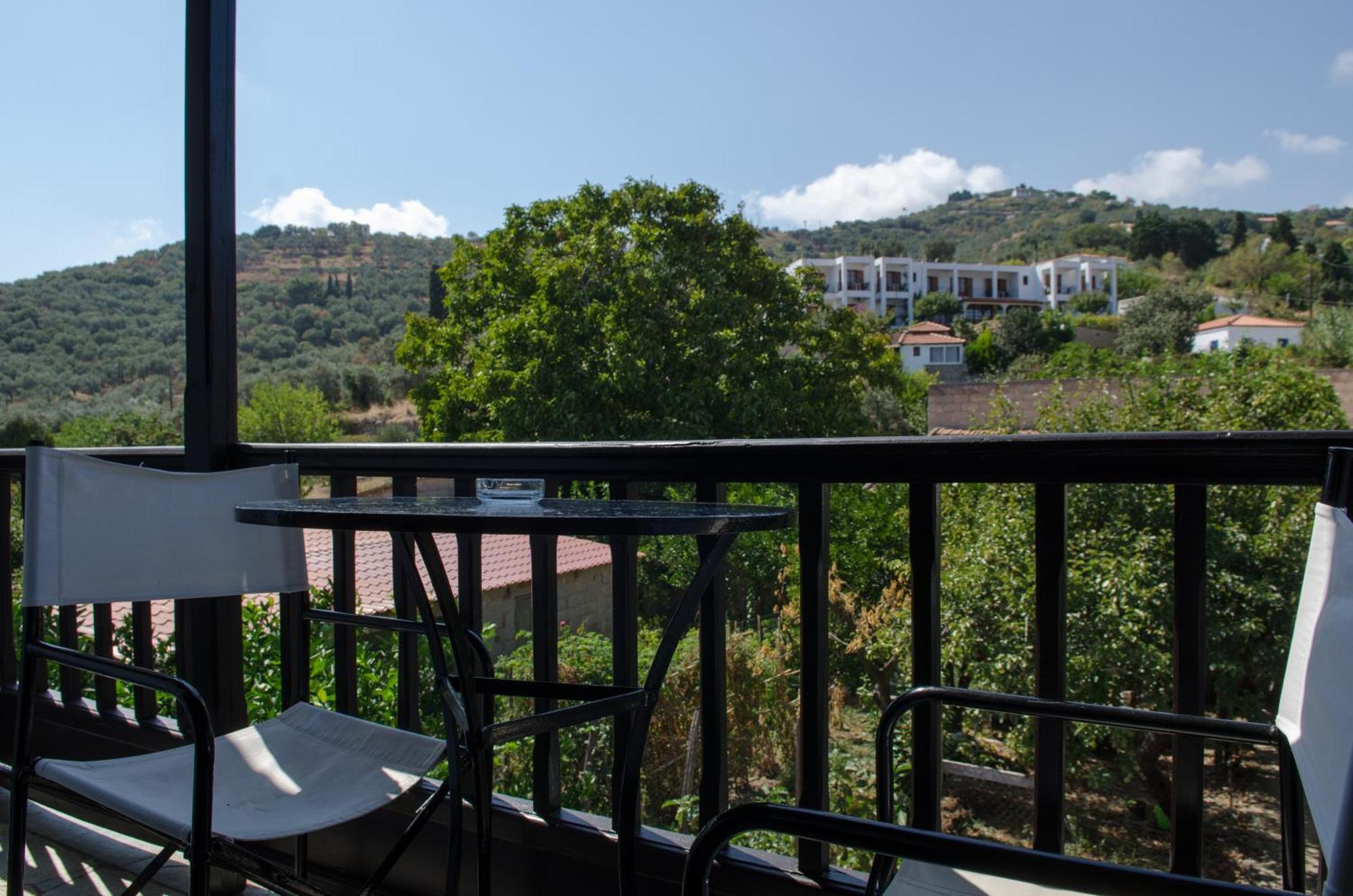 Elli Hotel Skopelos stad Exteriör bild